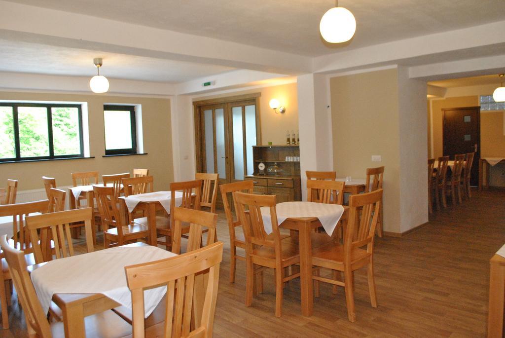 Hotel Activ Parc Negresti Exterior foto